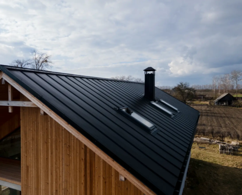 Soft Washing for Roofs and Siding: My Advice